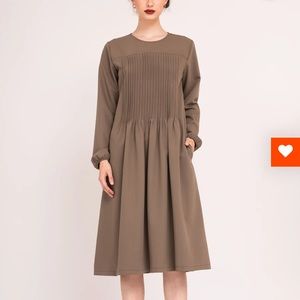 DRESS WITH FRONT PLEATS